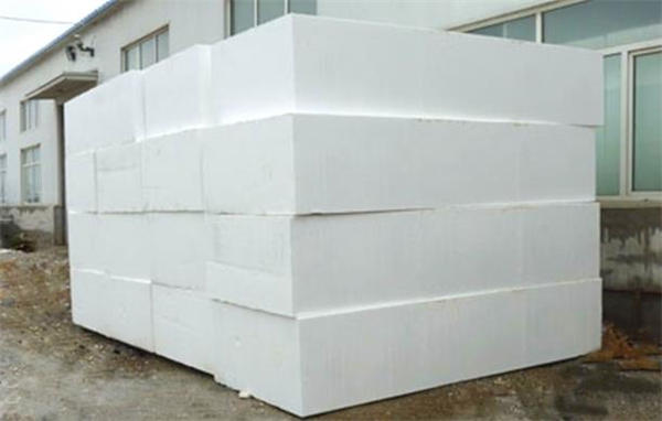 泡沫箱的注射成型發(fā)泡工藝簡(jiǎn)介